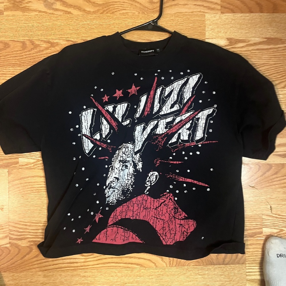 Lil uzi Black Graphic cropped T-Shirt with Red and White Design
